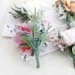 Boutonnieres 꽃 인공 흰색 장미 실크 아이보리 코사지 Buttonhole 신랑 들러리 Boutonniere 남성용 결혼식 액세서리 - 이미지 4