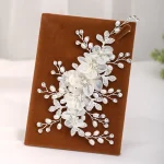 꽃 라인석 진주 헤어 클립 빗 머리띠, 웨딩 헤어 쥬얼리 액세서리, 신부 티아라 머리띠 클립 선물 - 이미지 5